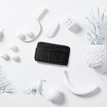 Load image into Gallery viewer, DELILAH - black croc
